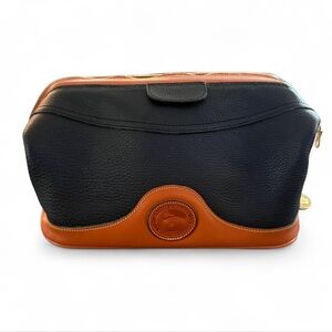 Dooney and Bourke Vintage awl Leather Dopp kit collapsable toiletries travel bag